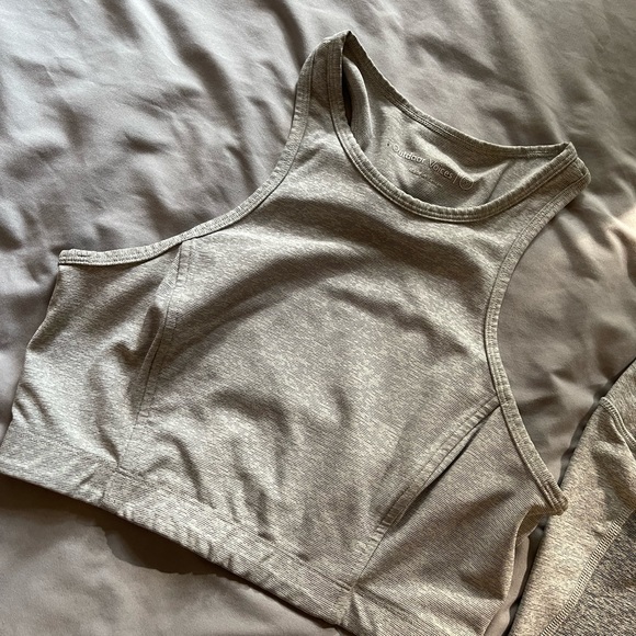 Outdoor Voices bra and legging SET in gray (dove) - size small - Picture 6 of 6